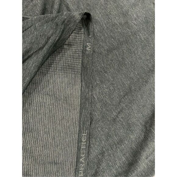 Lululemon Metal vent hoodie Sz M - Picture 2 of 3